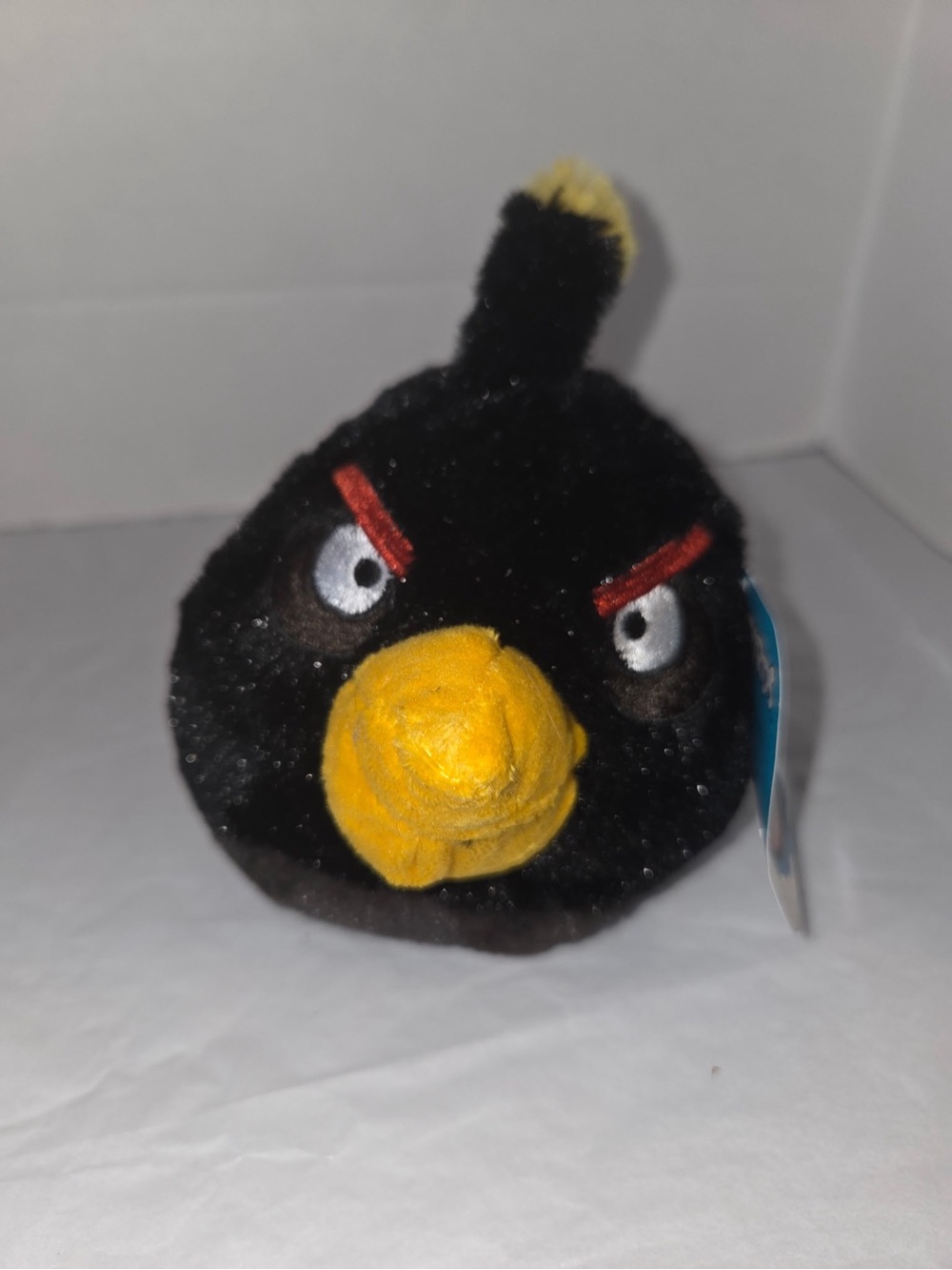 Commonwealth Toy Angry Birds Black Bird Bomb Plush Stuffed Animal 2010 With Tags